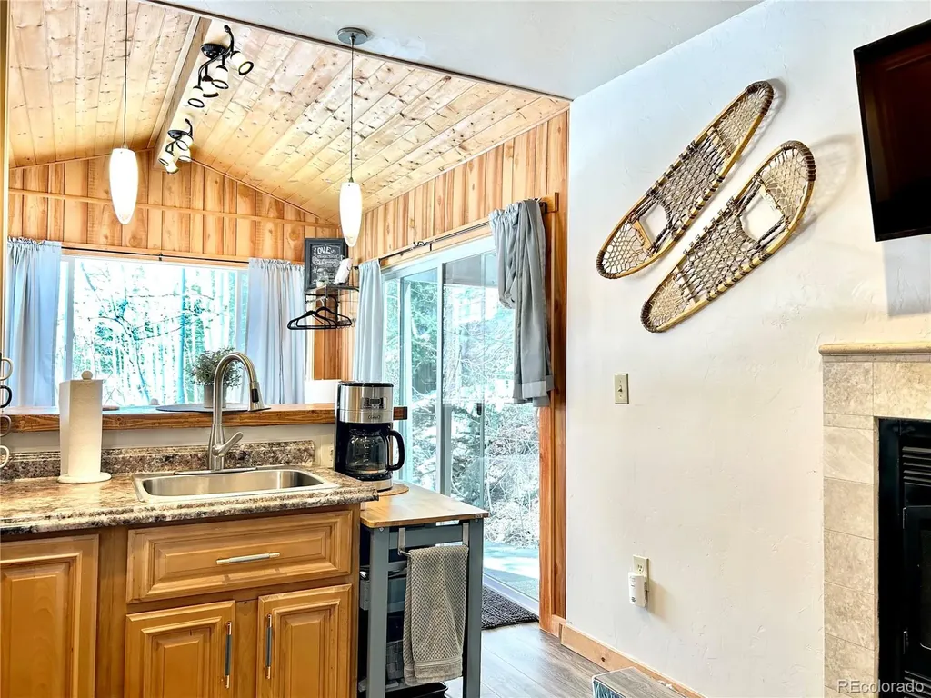 4421 Colorado Highway 103 Idaho Springs CO 80452