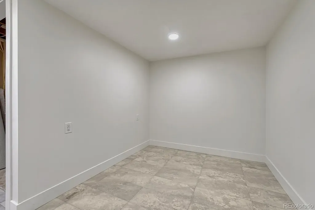 3669 E Nobles Road Littleton CO 80122