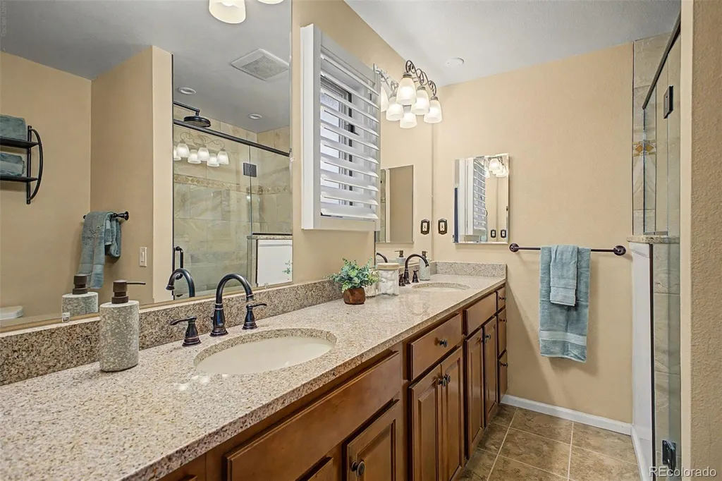 6894 W Chatfield Lane Littleton CO 80125