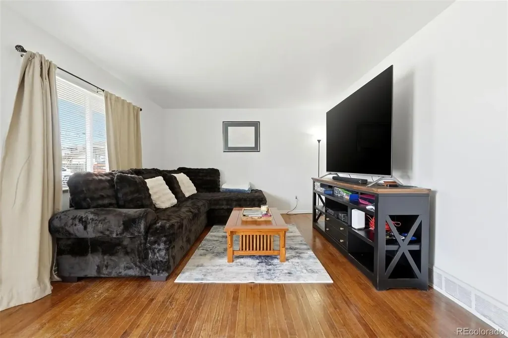 4280 W Virginia Avenue Denver CO 80219
