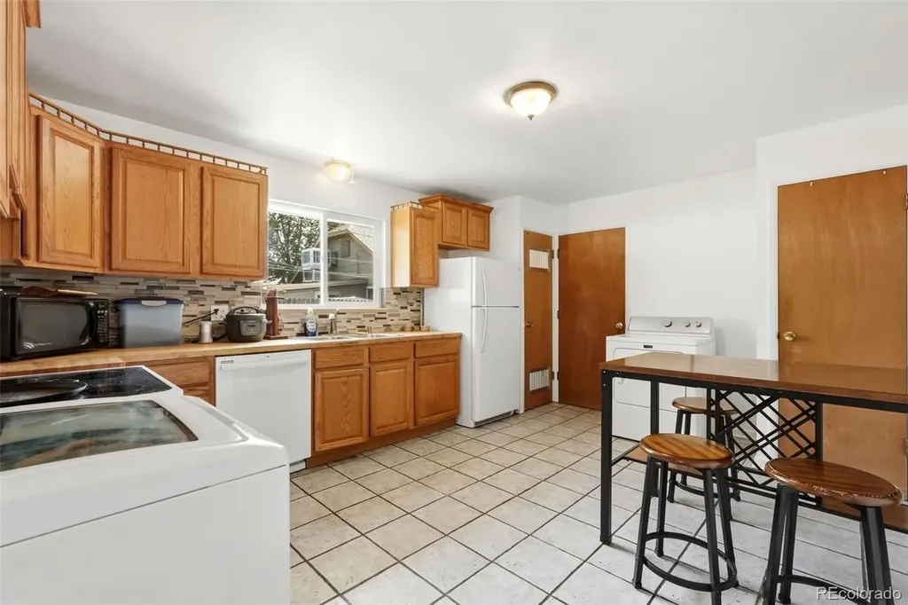 4280 W Virginia Avenue Denver CO 80219