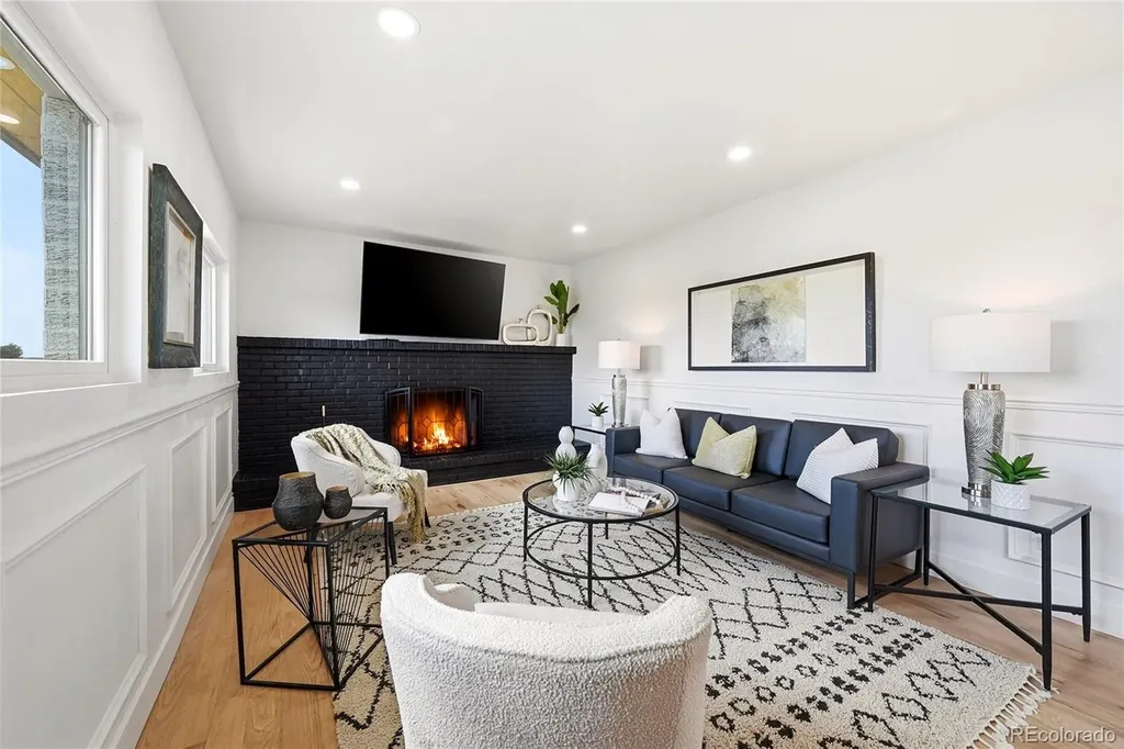 434 County Road 16 1/2 Longmont CO 80504