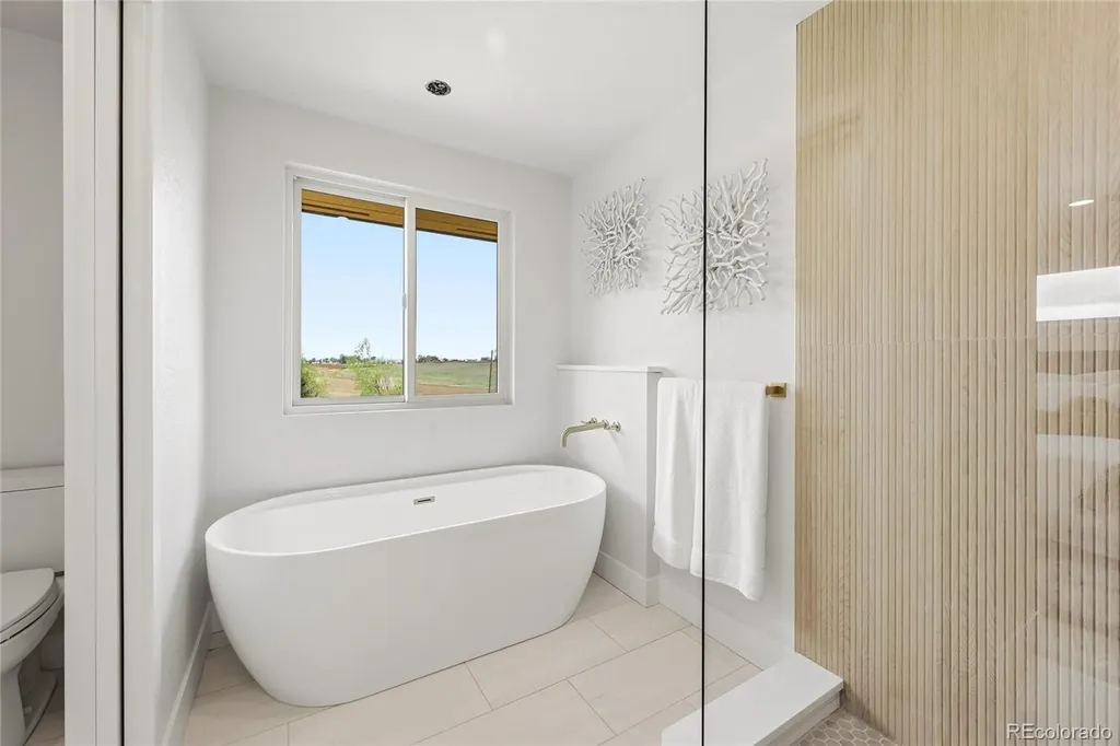 434 County Road 16 1/2 Longmont CO 80504