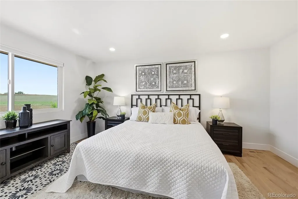 434 County Road 16 1/2 Longmont CO 80504