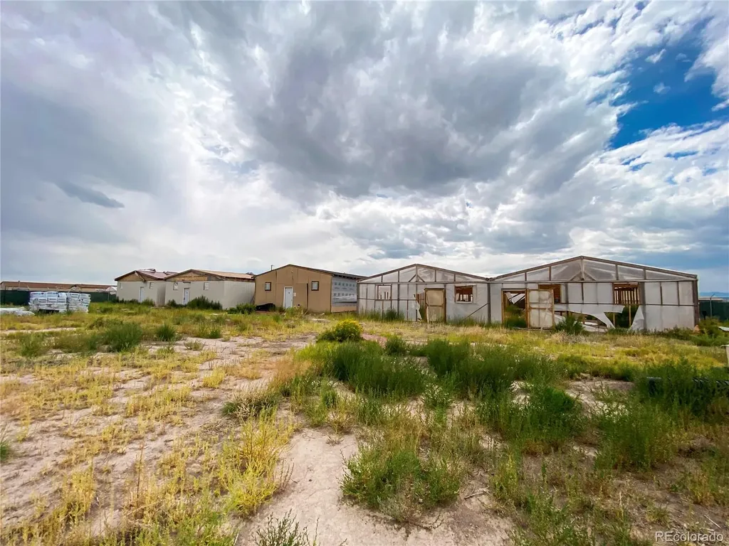 6748 N Highway 17 Center CO 81125