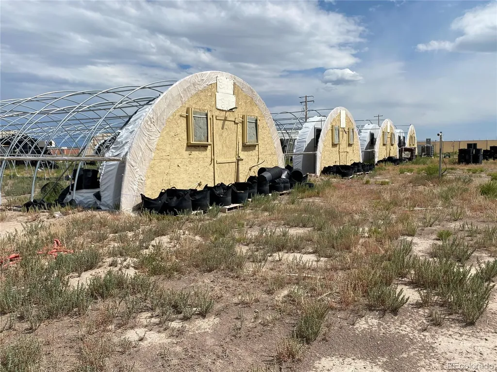 6748 N Highway 17 Center CO 81125