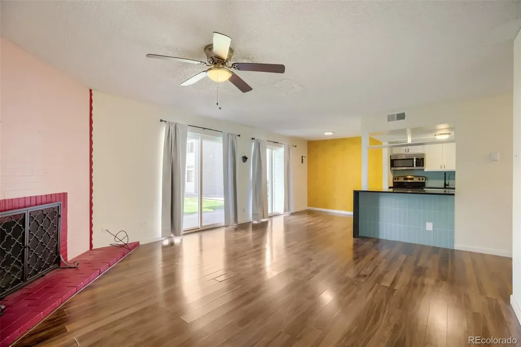 3434 S Locust Street Denver CO 80222