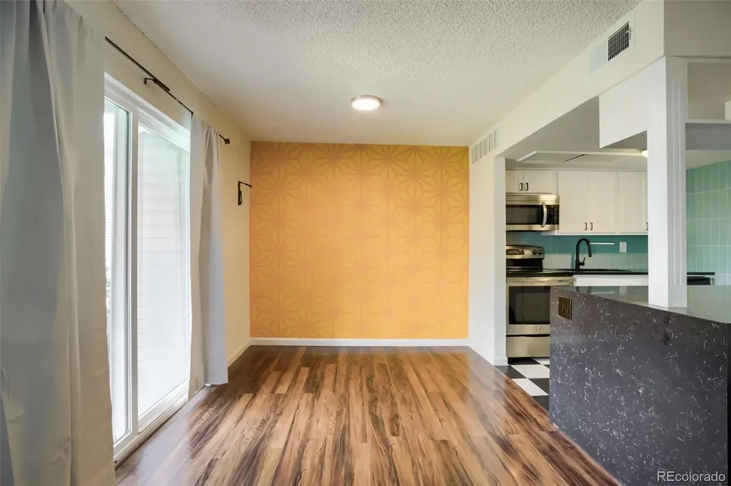 3434 S Locust Street Denver CO 80222