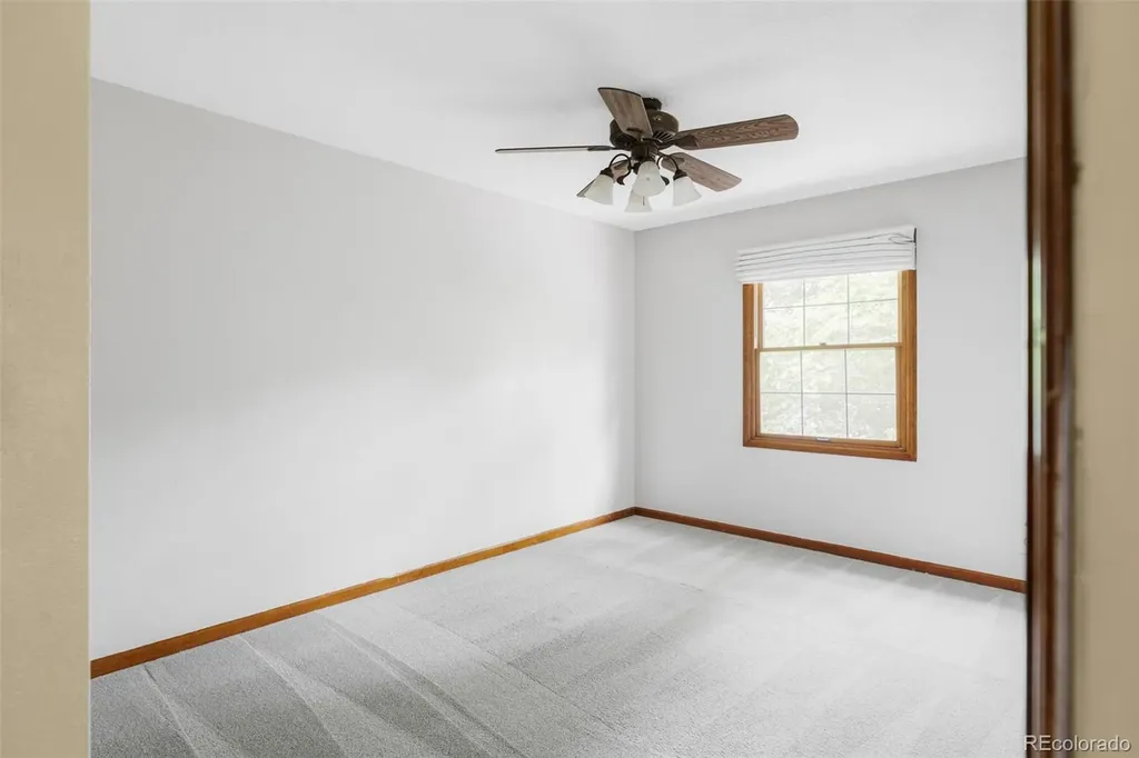 4812 S Carson Street Aurora CO 80015