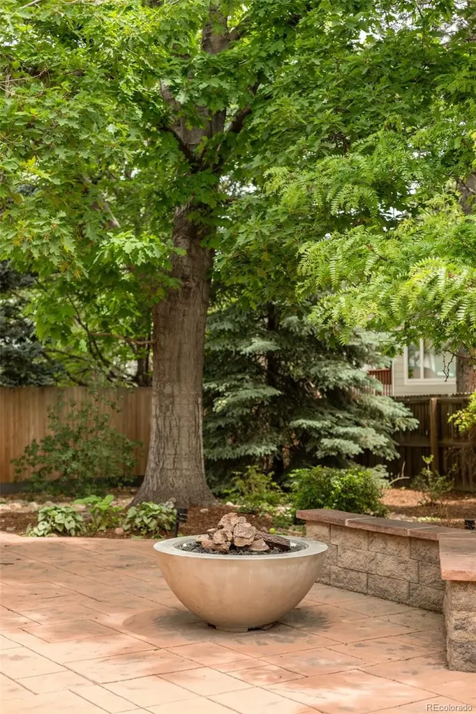 4812 S Carson Street Aurora CO 80015