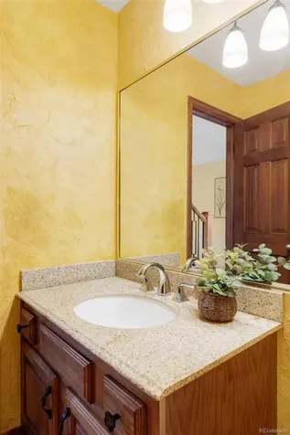 4812 S Carson Street Aurora CO 80015