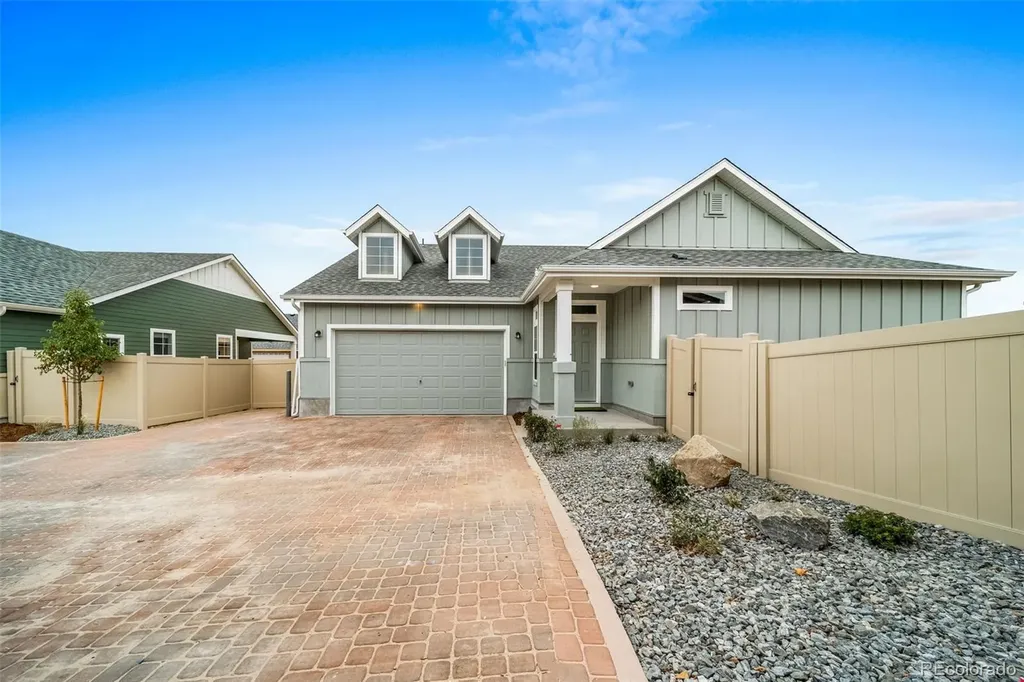 5174 N Quatar Street Aurora CO 80019