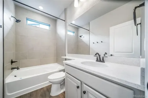5174 N Quatar Street Aurora CO 80019