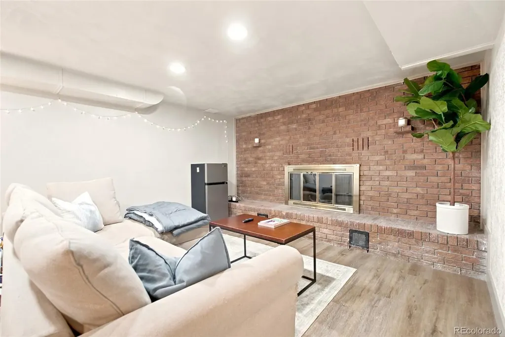 3353 N Krameria Street Denver CO 80207