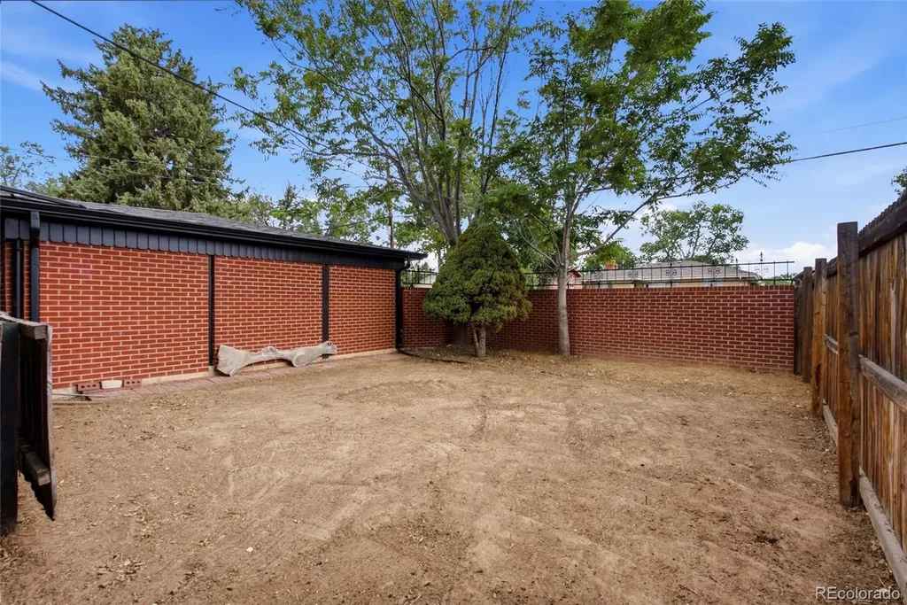 3353 N Krameria Street Denver CO 80207