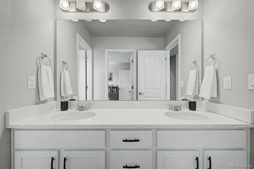 7297 S Scottsburg Way Aurora CO 80016