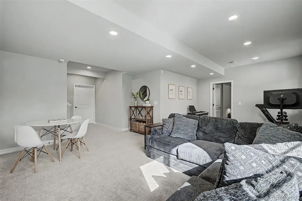 7297 S Scottsburg Way Aurora CO 80016