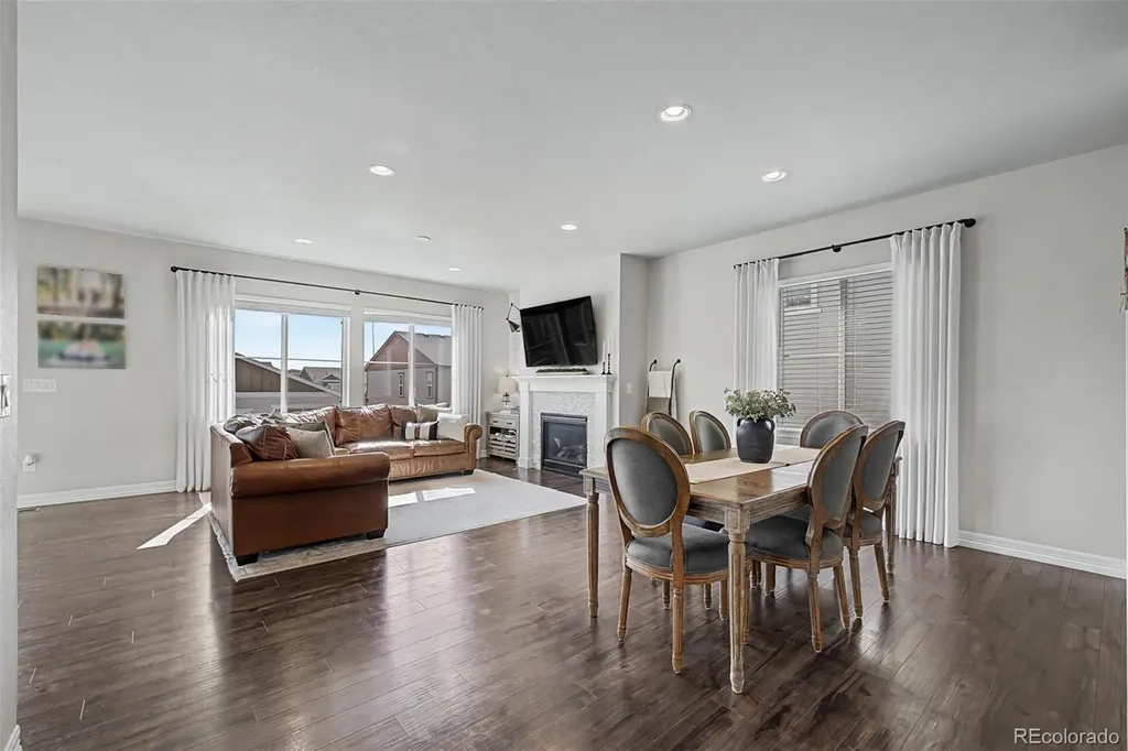 7297 S Scottsburg Way Aurora CO 80016