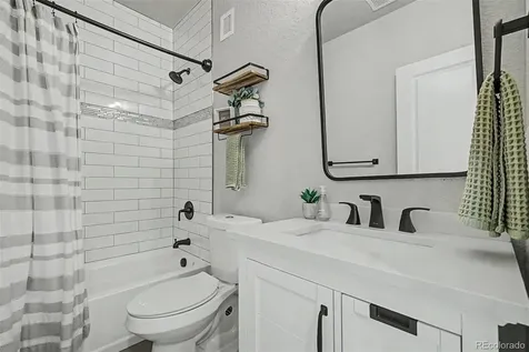 7297 S Scottsburg Way Aurora CO 80016