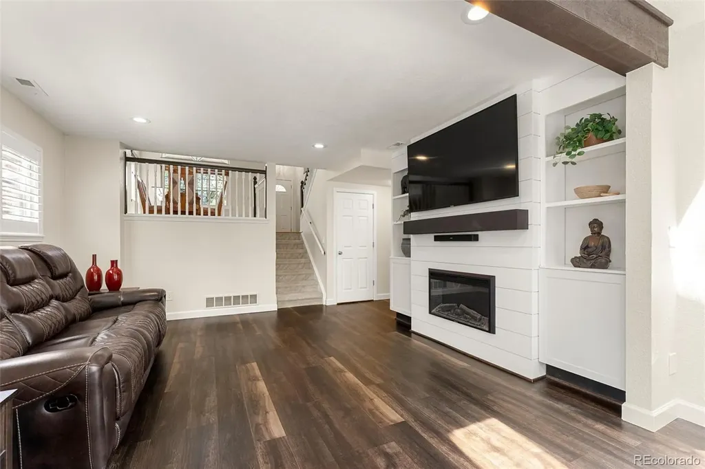 1278 N Deckers Place Castle Rock CO 80104