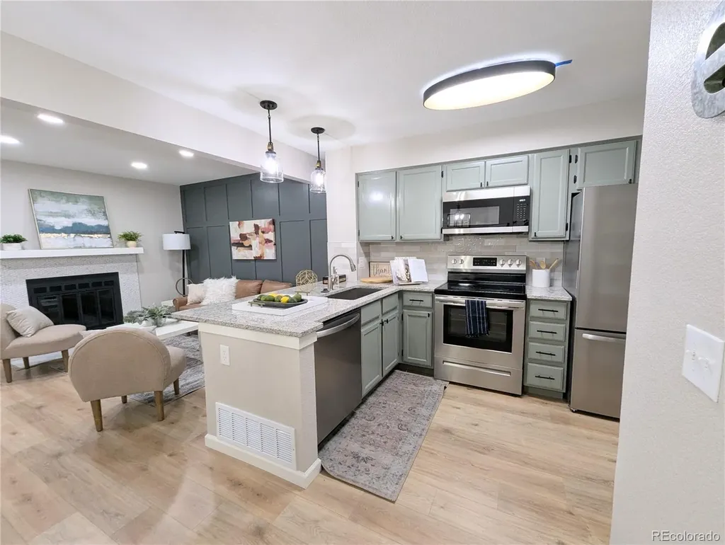 13744 E Lehigh Avenue Aurora CO 80014