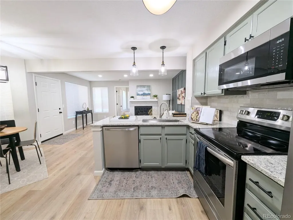 13744 E Lehigh Avenue Aurora CO 80014