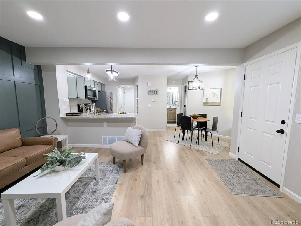 13744 E Lehigh Avenue Aurora CO 80014