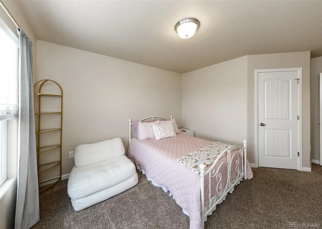 5640 Shamrock Heights Colorado Springs CO 80923