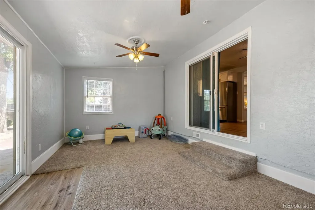 40 Normandy Circle Pueblo CO 81001