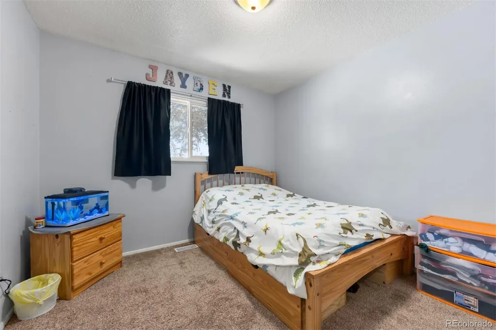40 Normandy Circle Pueblo CO 81001