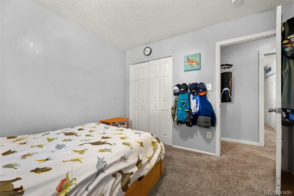 40 Normandy Circle Pueblo CO 81001