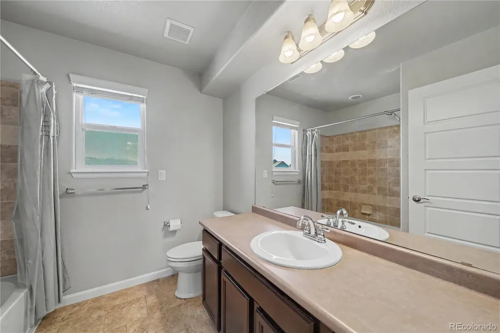 10592 Abrams Drive Colorado Springs CO 80925