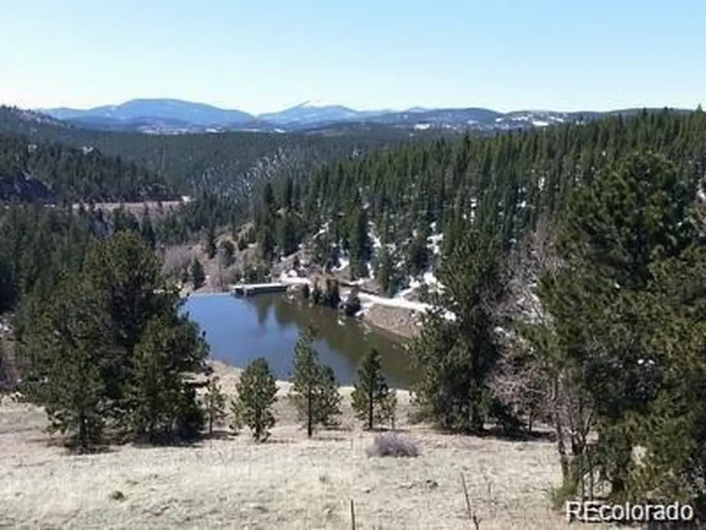 13 Paradise Valley Parkway Black Hawk CO 80422