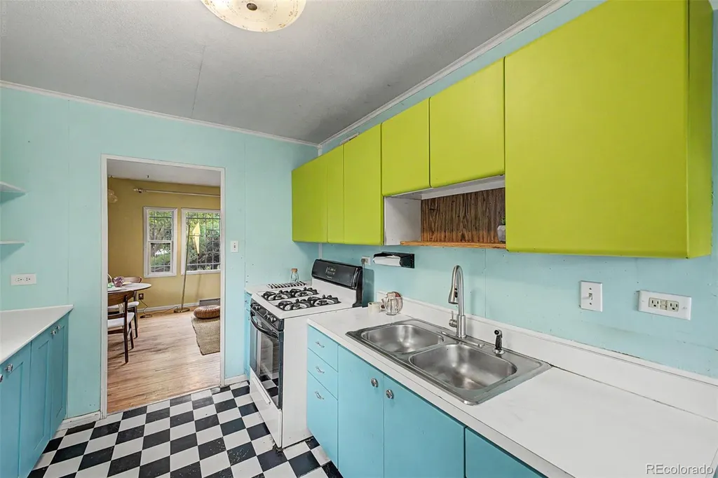4330 Adams Street Denver CO 80216