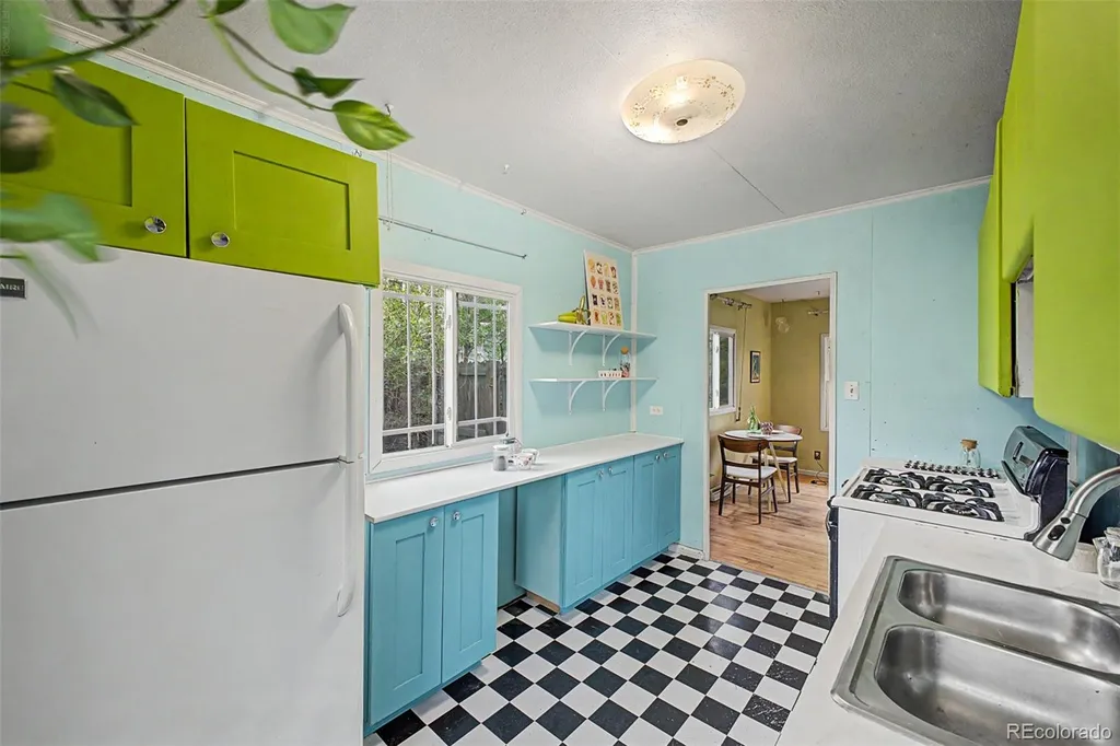 4330 Adams Street Denver CO 80216