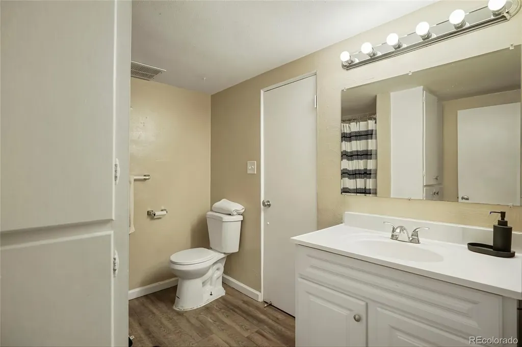 7310 W 10th Avenue Lakewood CO 80214