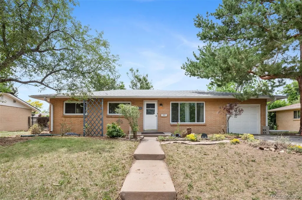 45 S Dover Street Lakewood CO 80226