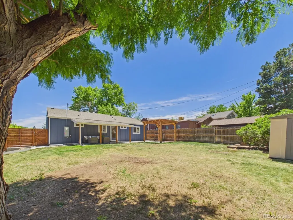 3343 S Grape Street Denver CO 80222