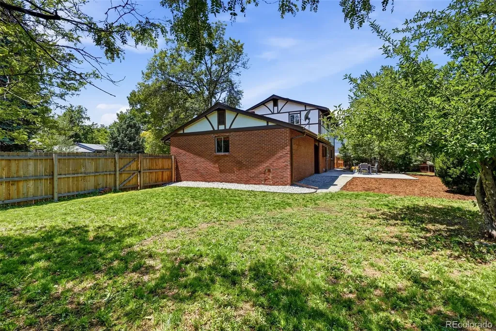 7045 W 33rd Avenue Wheat Ridge CO 80033