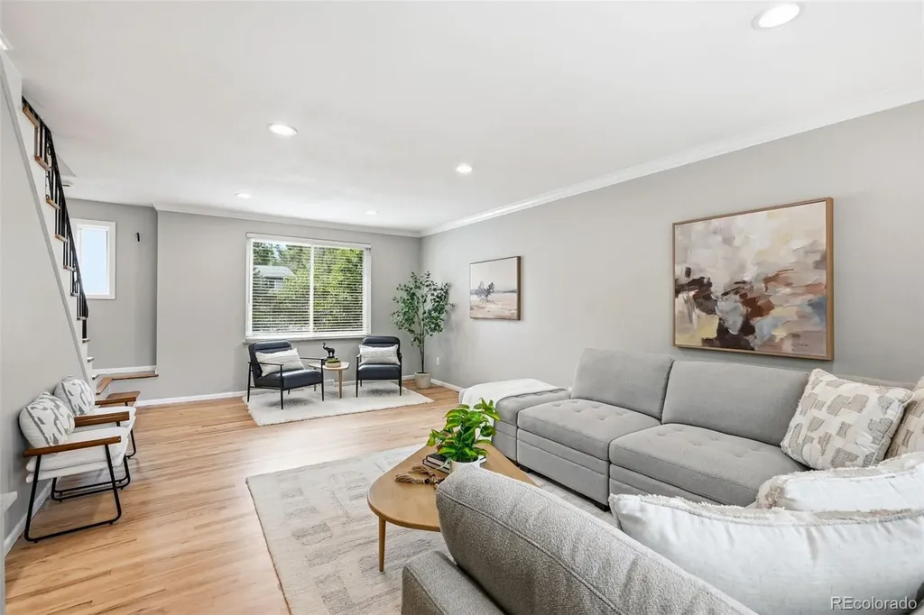 7045 W 33rd Avenue Wheat Ridge CO 80033