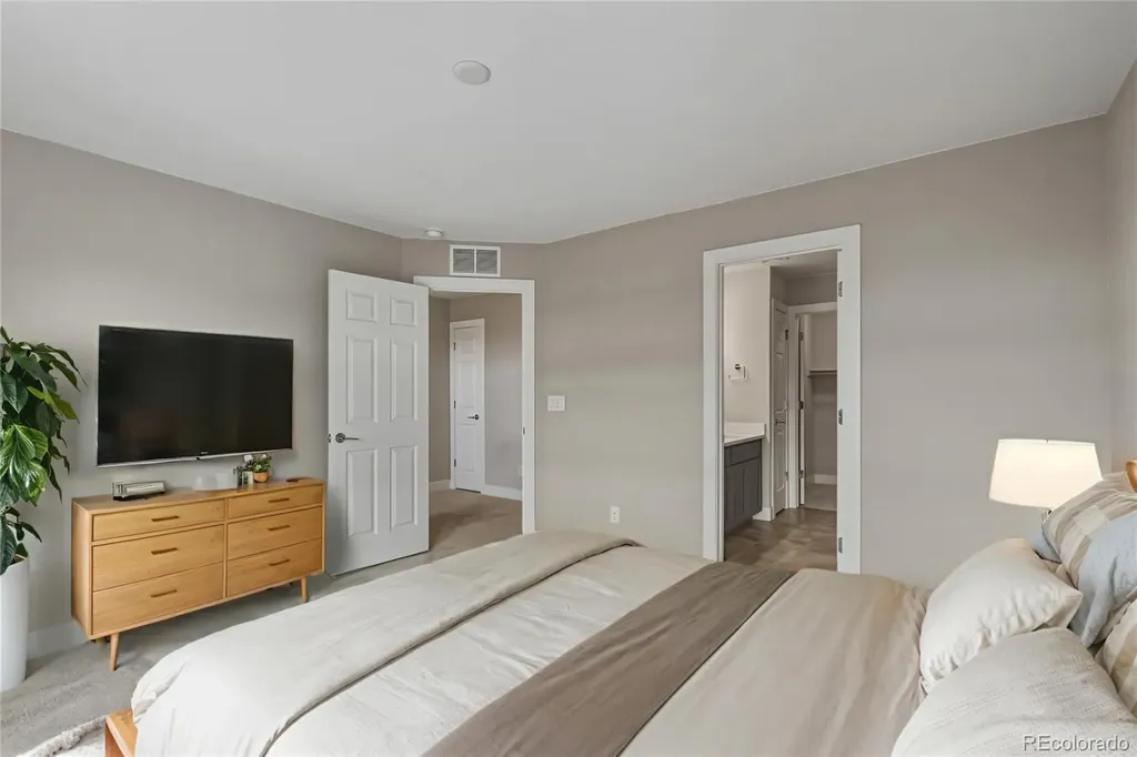 4722 Kittredge Street Denver CO 80239