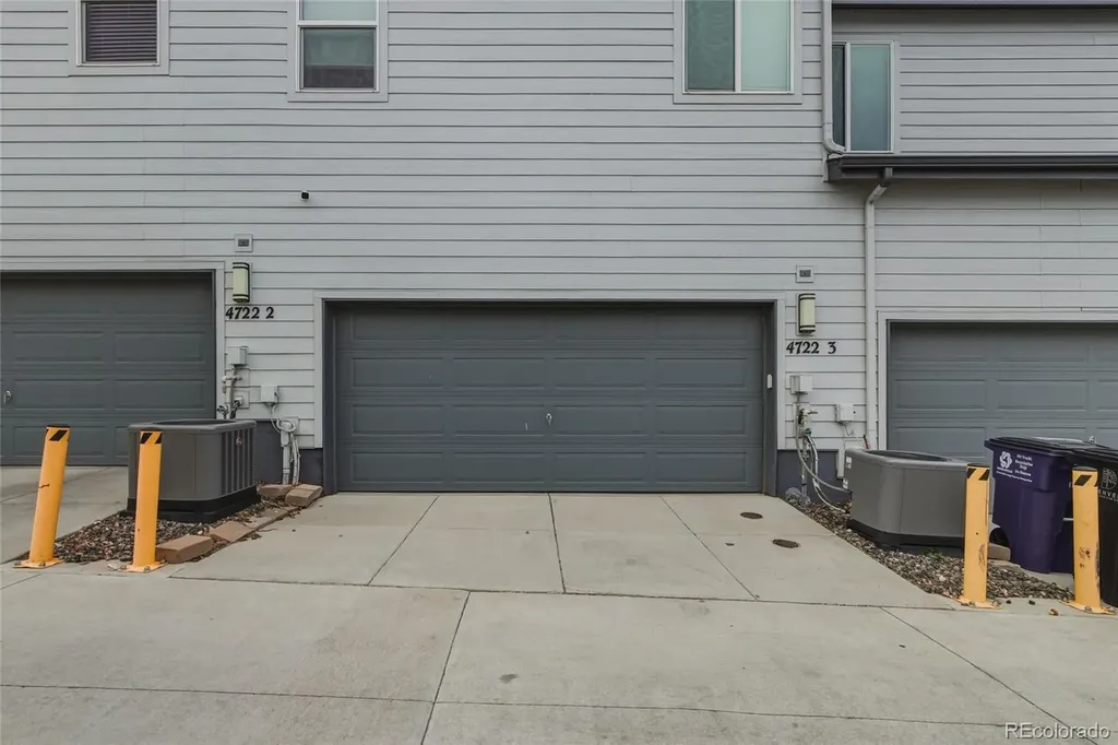 4722 Kittredge Street Denver CO 80239