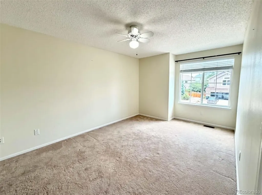 5922 Instone Colorado Springs CO 80922