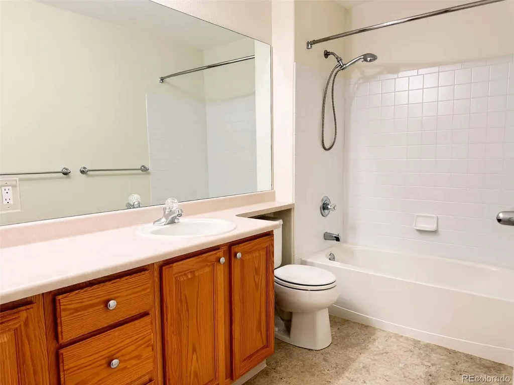 5922 Instone Colorado Springs CO 80922