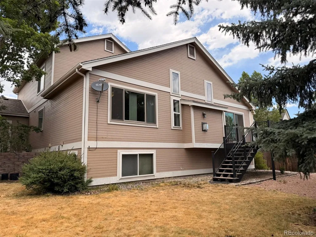 5922 Instone Colorado Springs CO 80922