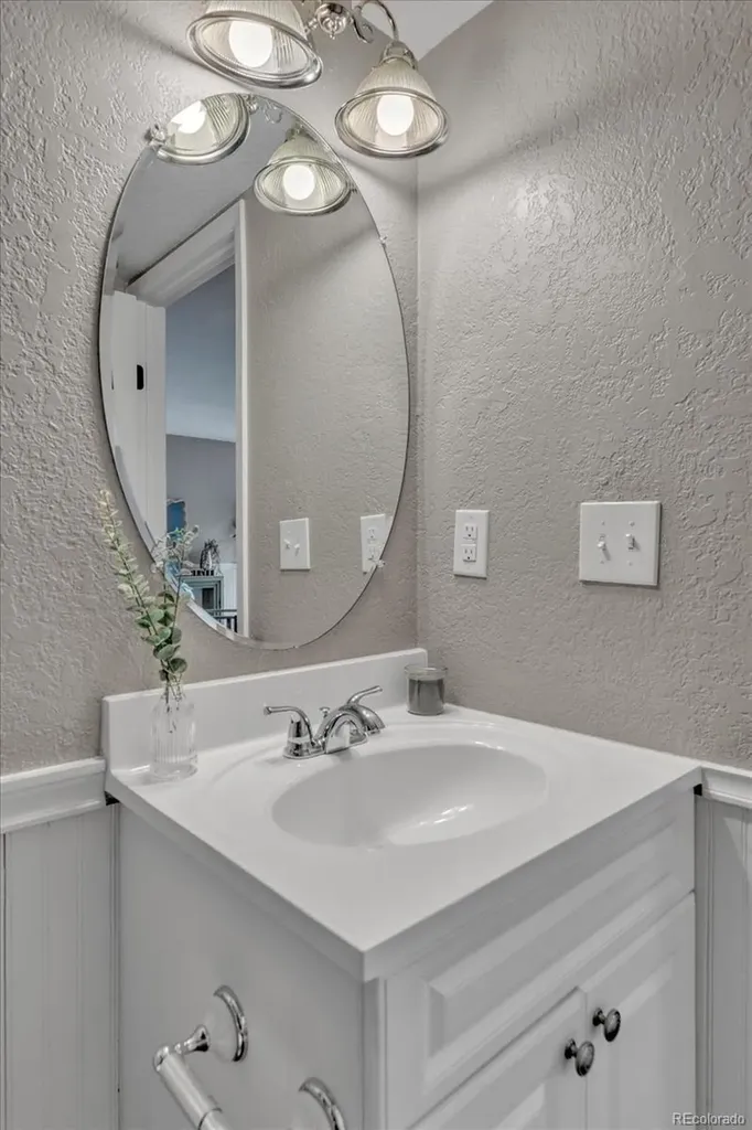 9901 E Evans Avenue Aurora CO 80247