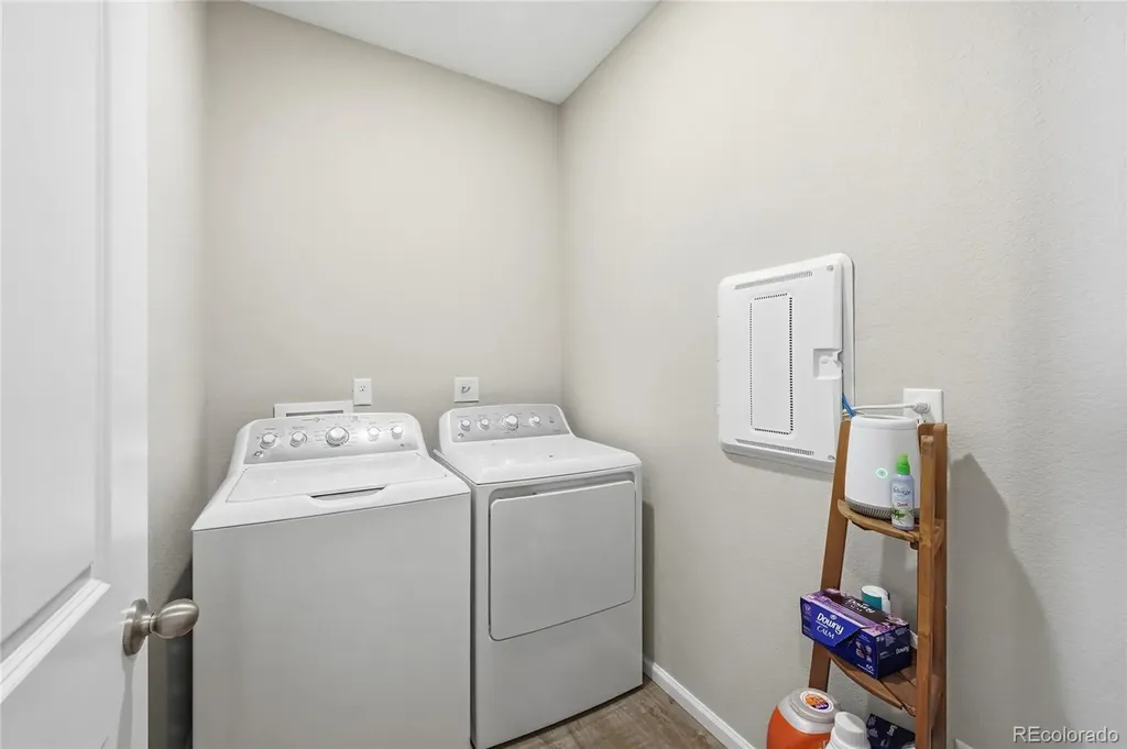 63 N Edge Cliff Street Castle Rock CO 80104