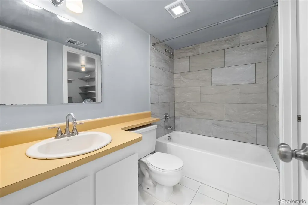 3083 S Ursula Circle Aurora CO 80014