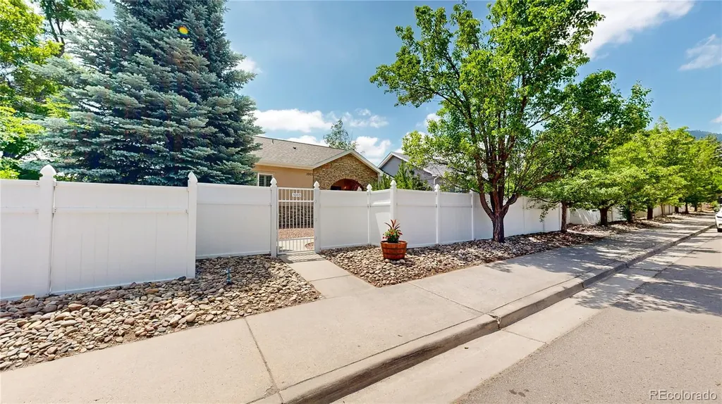 1003 19th Street Golden CO 80401