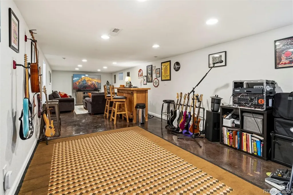 2242 S Meade Street Denver CO 80219